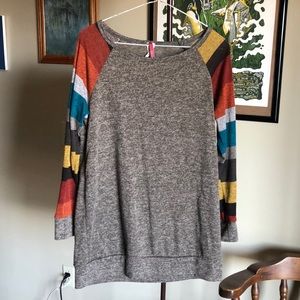 Bellamie Women’s Medium Tunic Long Sleeve Sweater